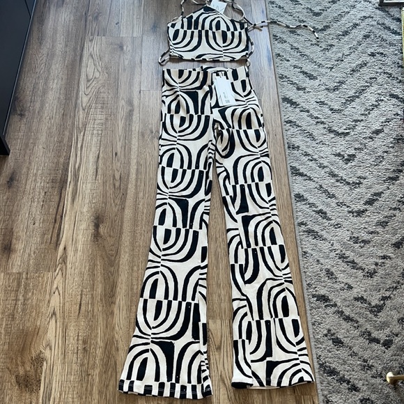 NEW! Zara Printed Set (Top and bottom included) - Picture 10 of 12